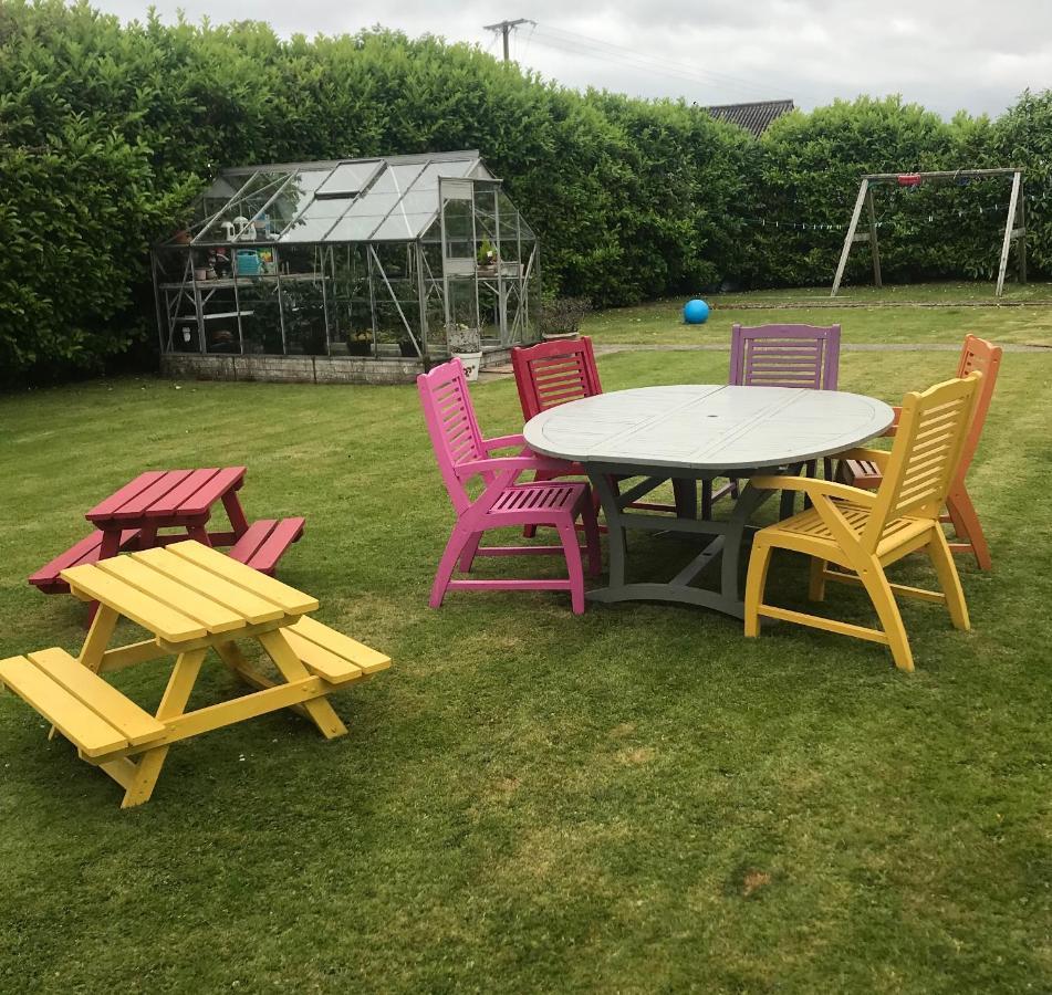 Kilkeel Bungalow - The Perfect Place To Stay Esterno foto